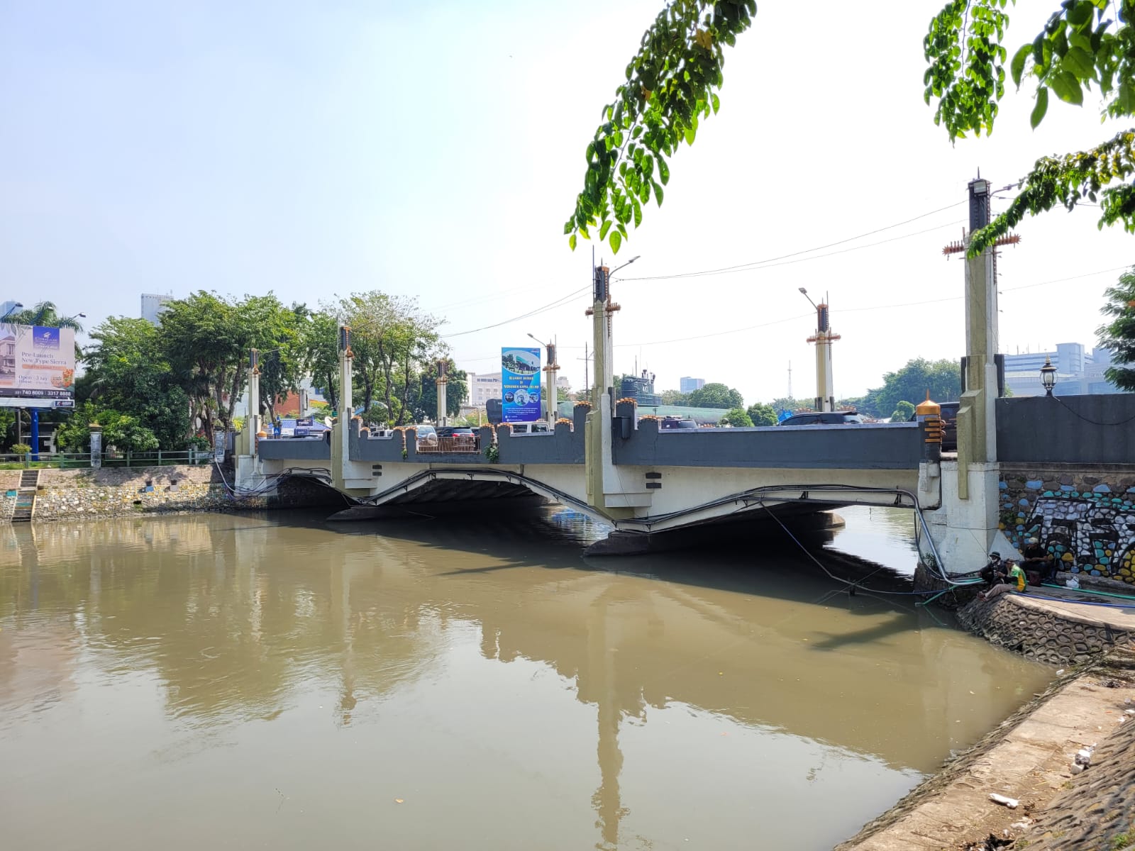 Jembatan Pemuda