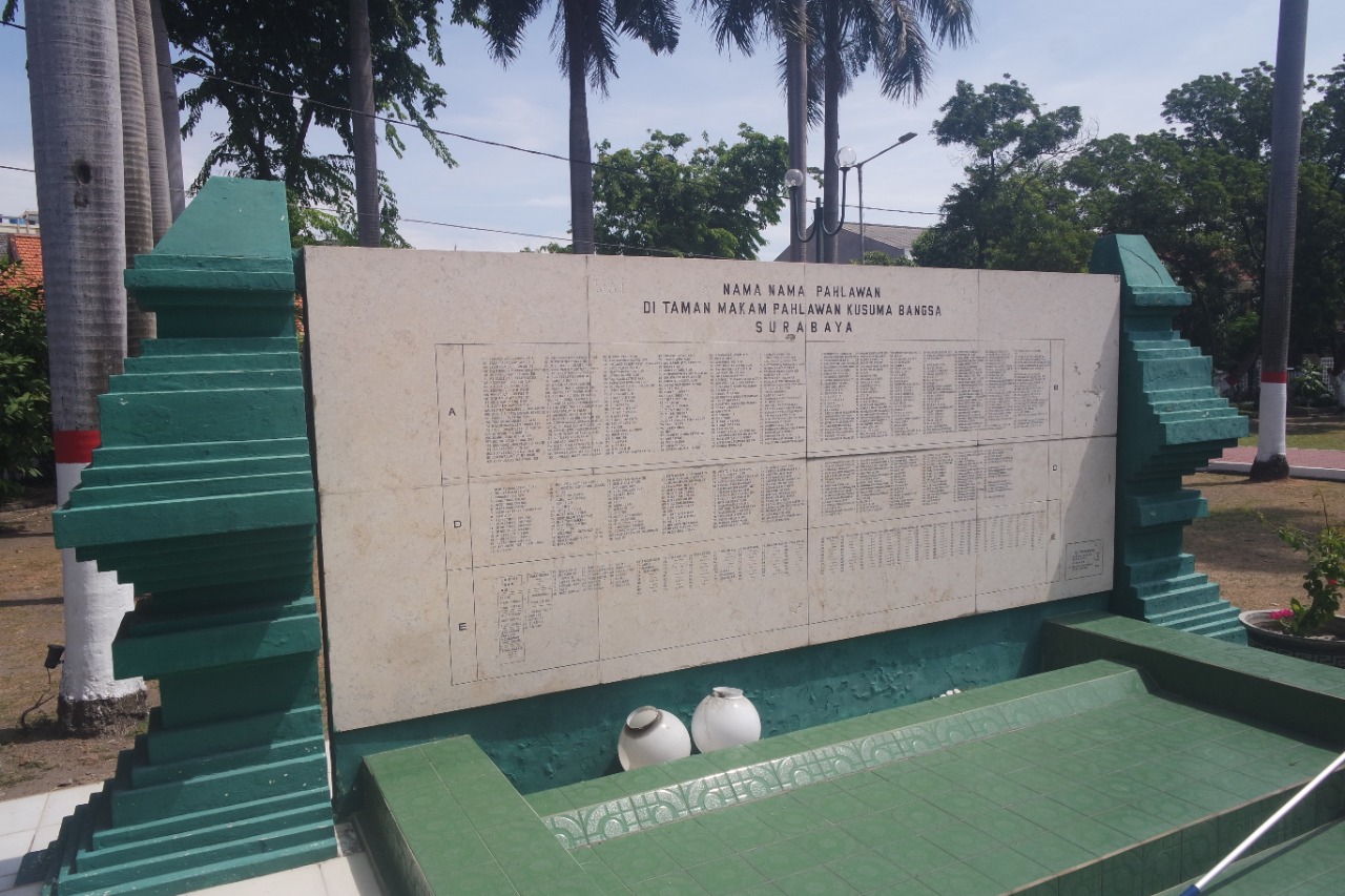 Taman Makam Pahlawan Kusuma Bangsa