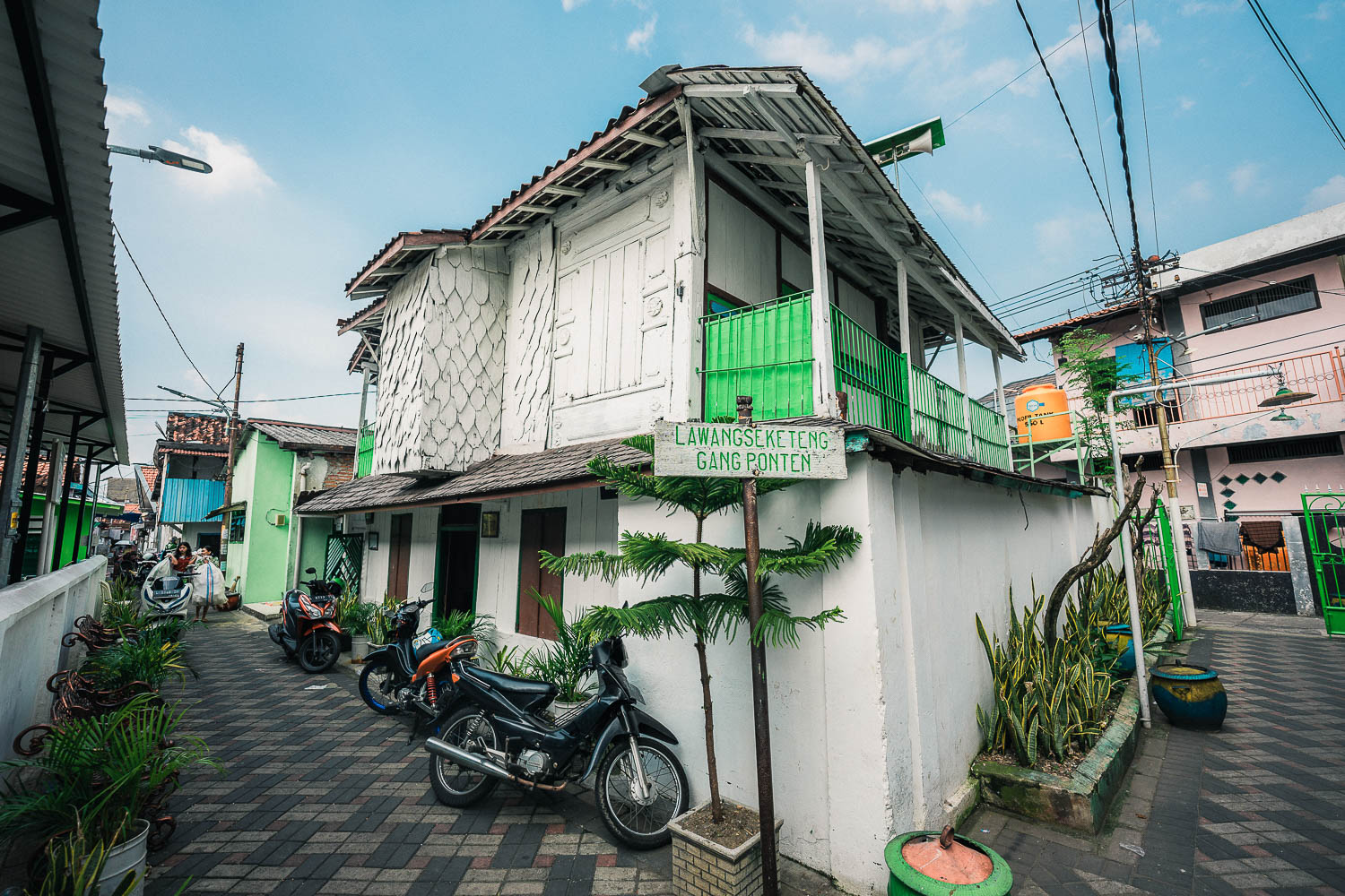 Langgar Dukur Kayu