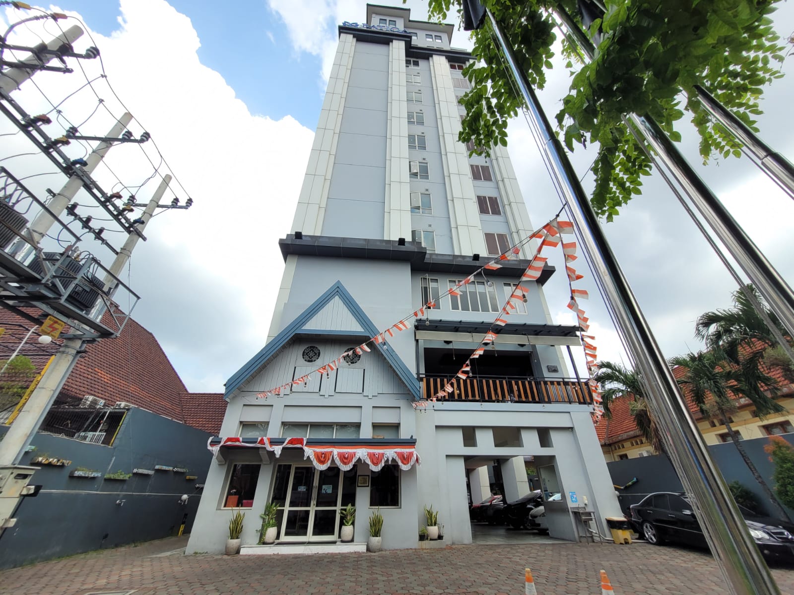 bangunan rumah/BATIQA Hotel Darmo -